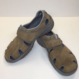 Privo Women’s Hiking/Comfort Sandals Tan Leather